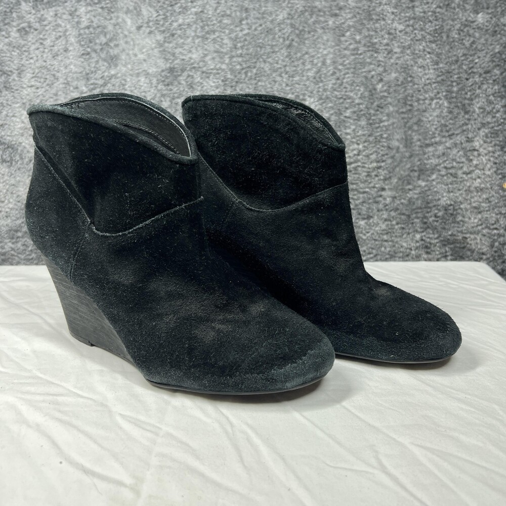 Aldo Boots Womens Size 9 Black Suede Wedge Ankle Pull On Bootie L2605-0002